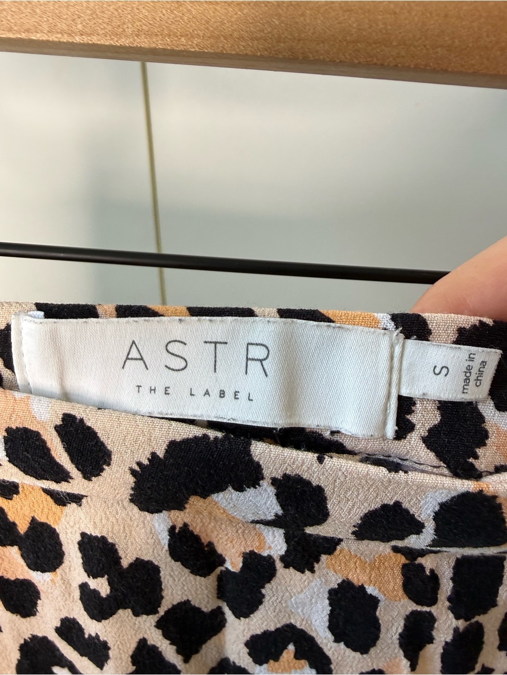 Astr The‎ Label Leopard Print Midi Skirt in Tan, Black and Cream - Picture 5 of 6